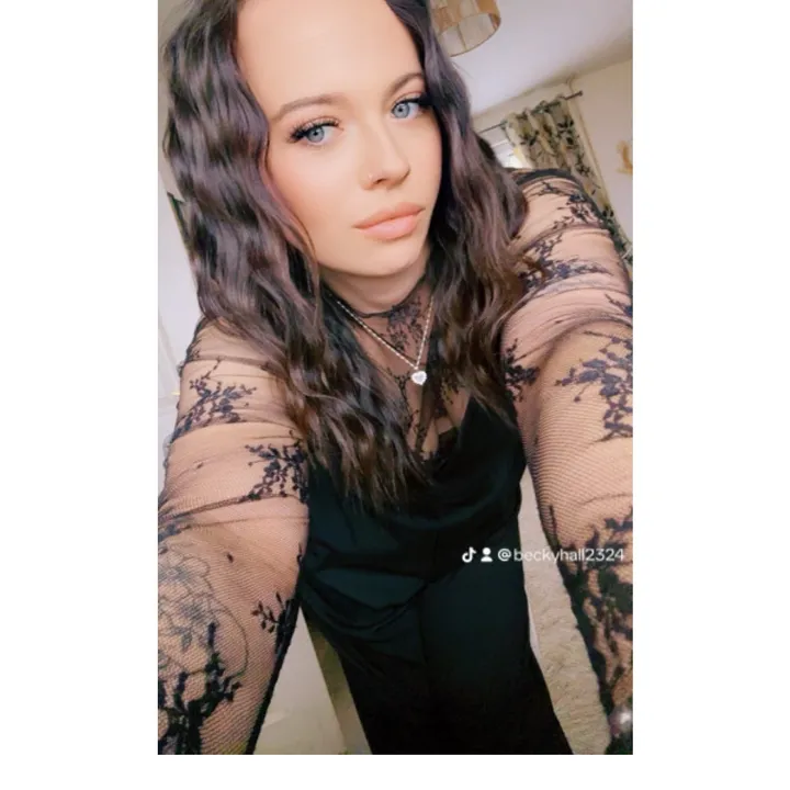 beckyhall2324
