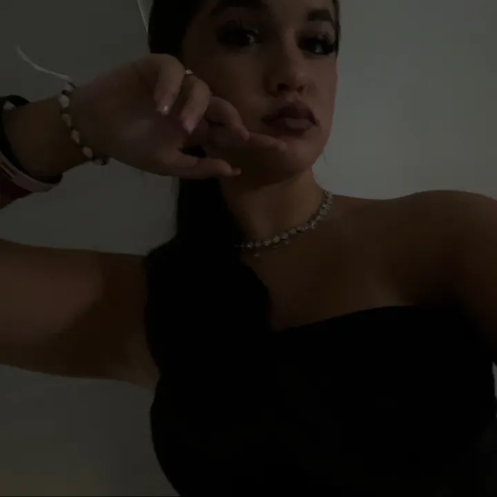 nicoleevizzini