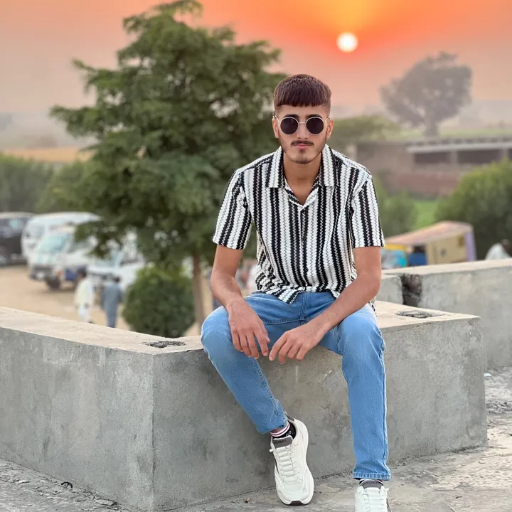 mr_husnain85