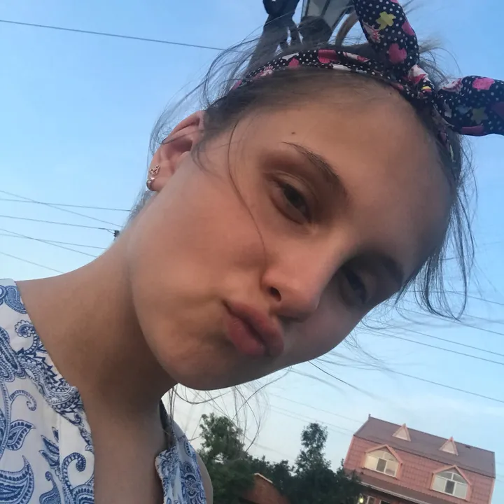 @anamaliya_l