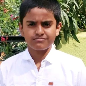 manoj8332898381