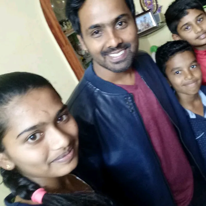 deemigowda2282
