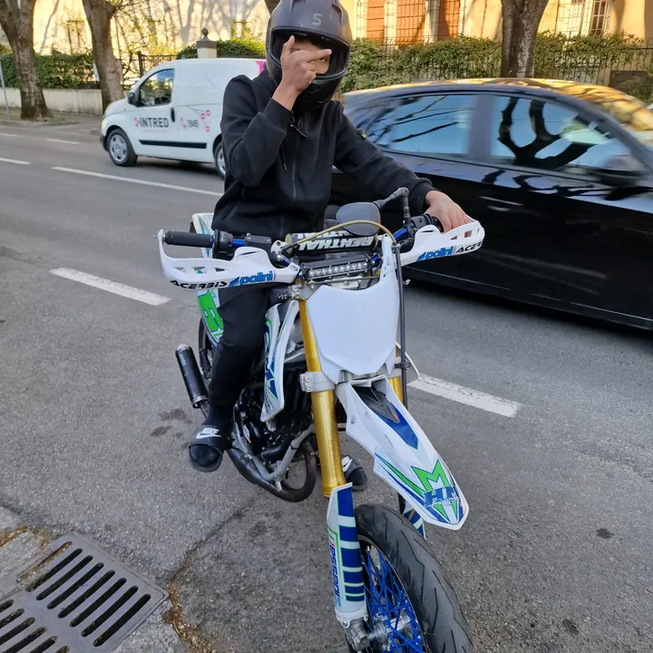 momo.251252