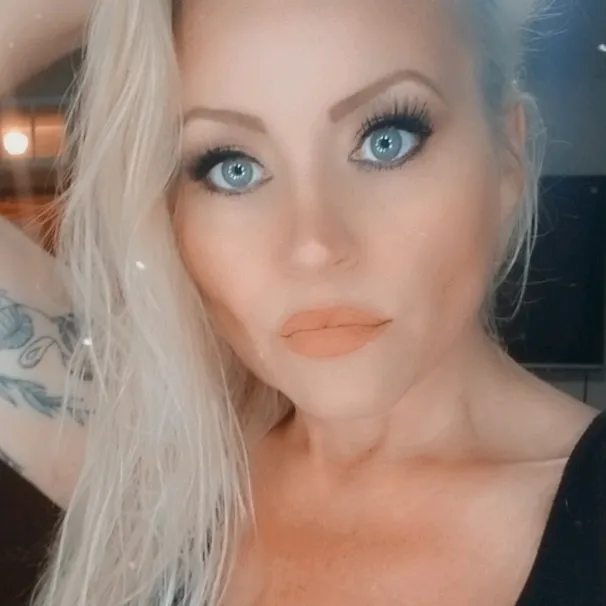 @satinsheetsboudoir21