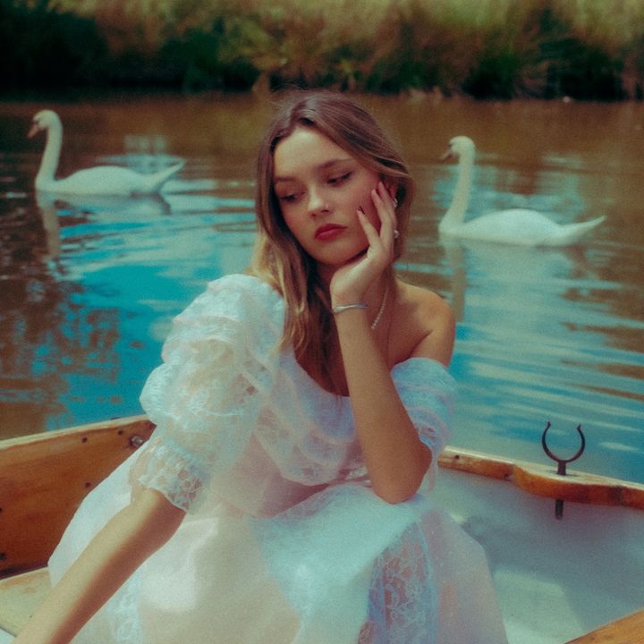 Ruby Roberts - Crush