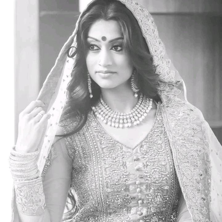 Anthushaa - son original