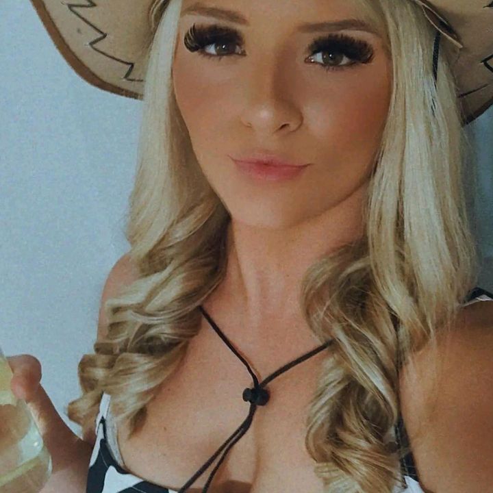 @amyblez