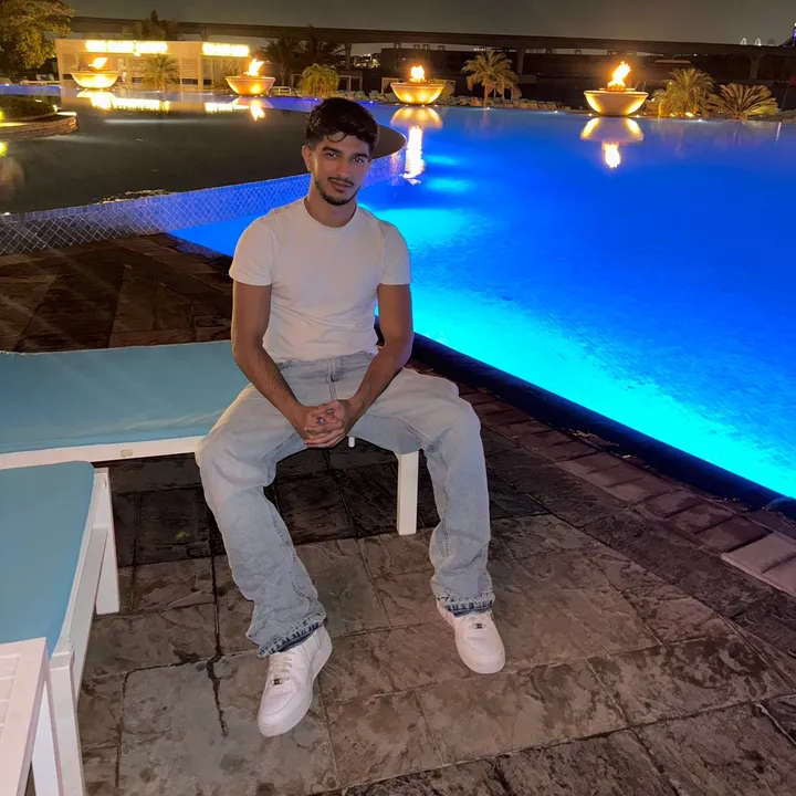 aryanpabari_