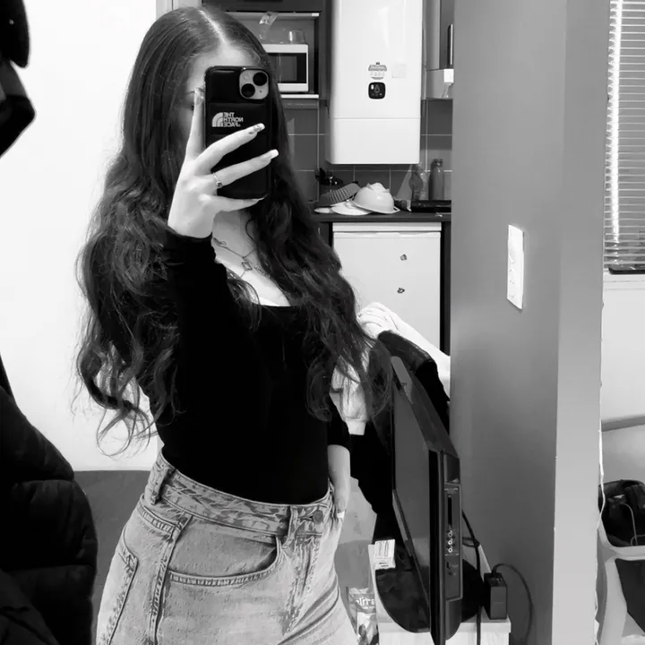 adeline_harancourt