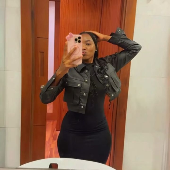 vivianmoraa01