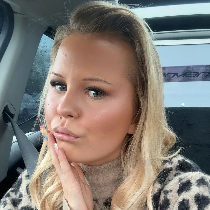 holly_eklund