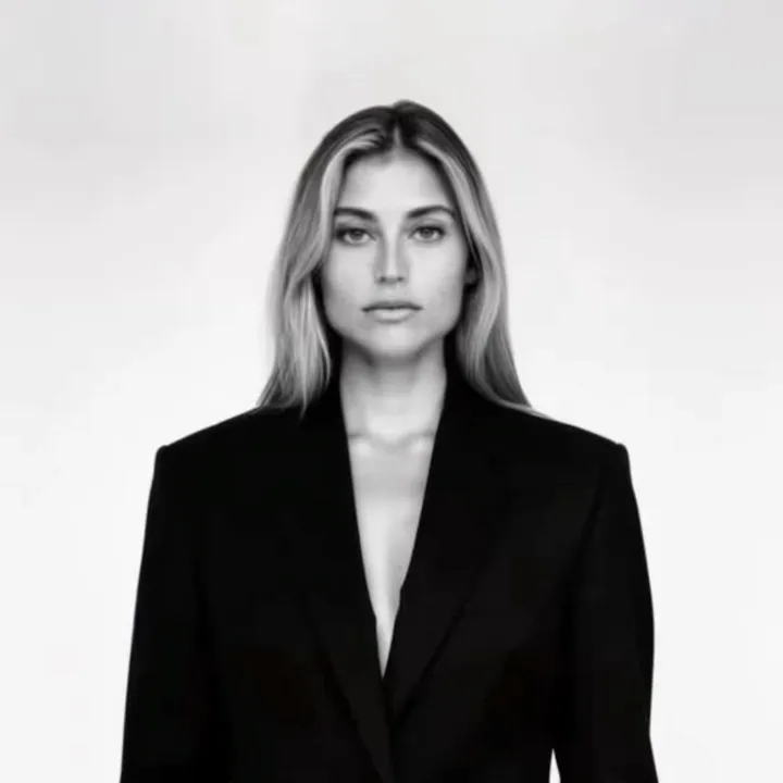 leahbrogerr