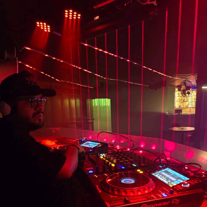 chrislatorremusic