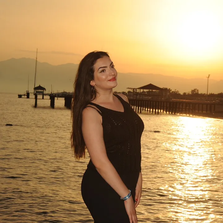 linakazimi4