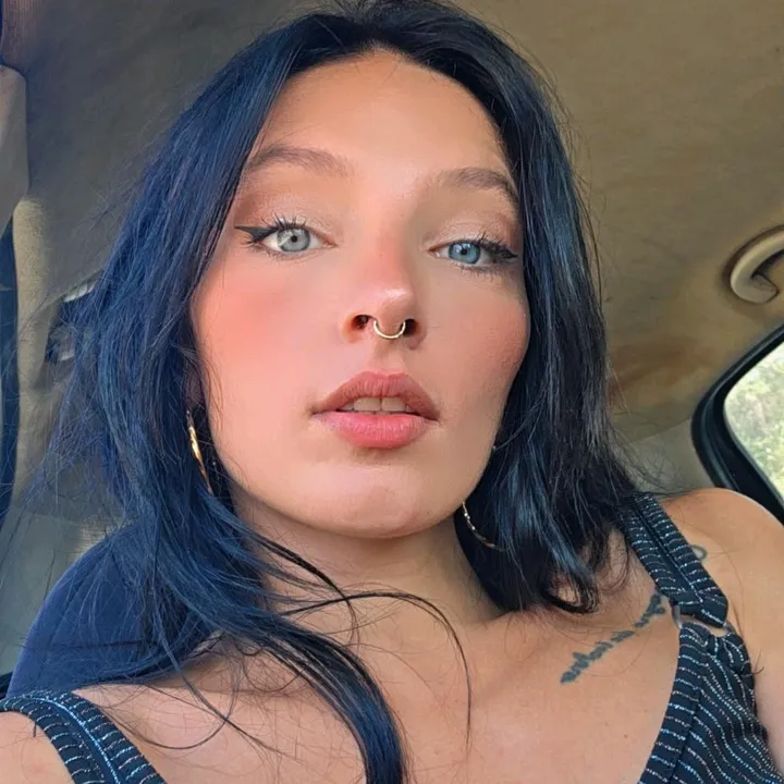 noemidabovich7