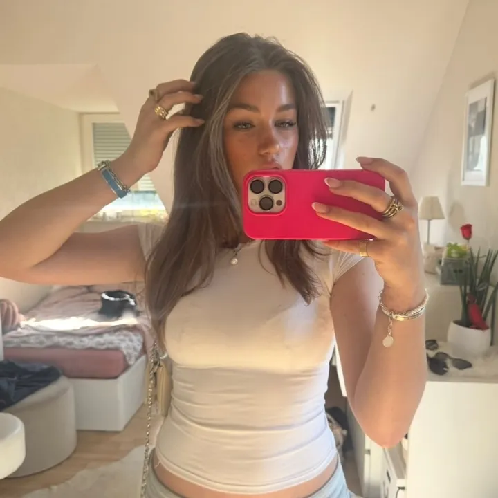 laura_pfu
