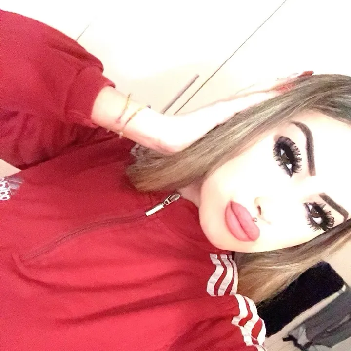 auroraliotta__