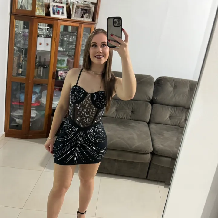 @nayana_peron