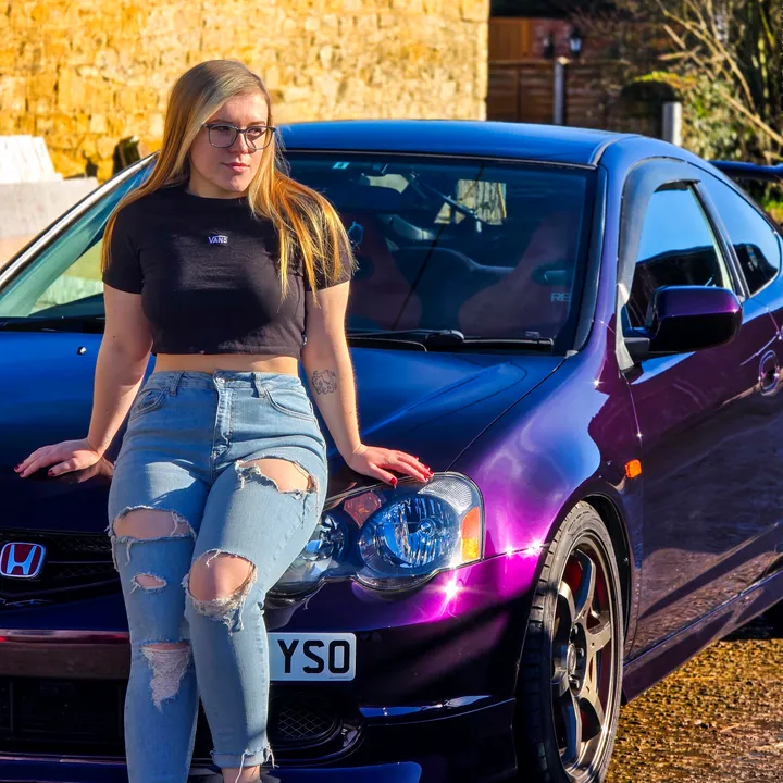 thataltcargirl