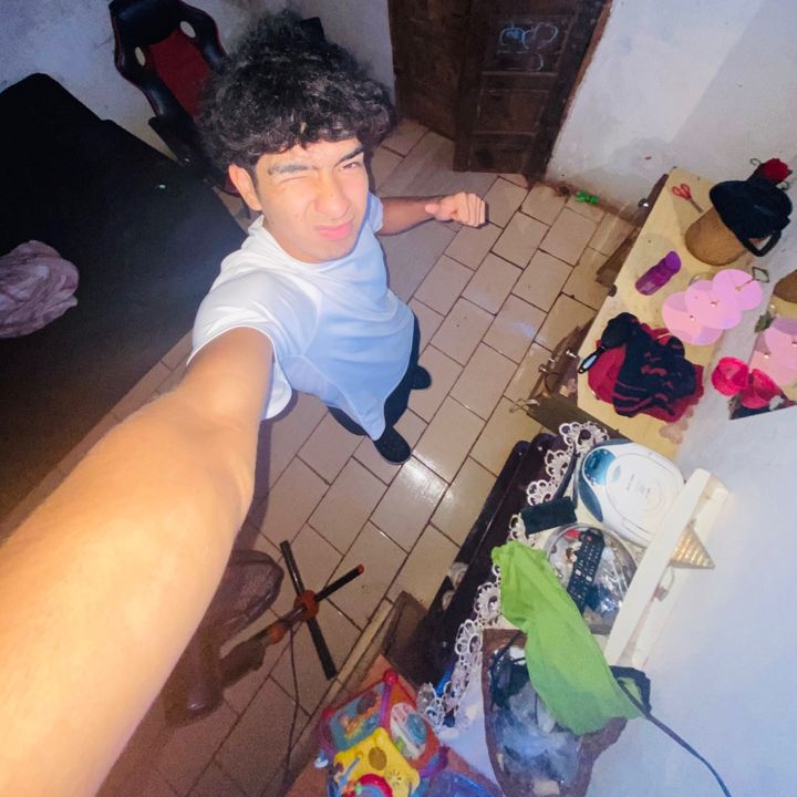 adrian__gonzalex915