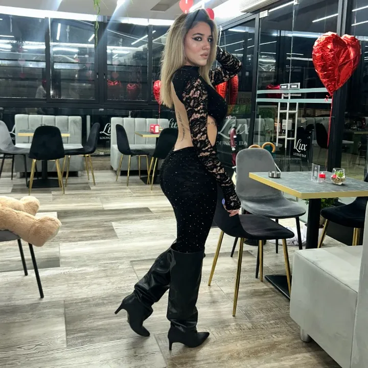 valentina_colas_