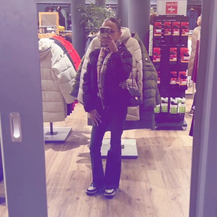leyla_hallo1