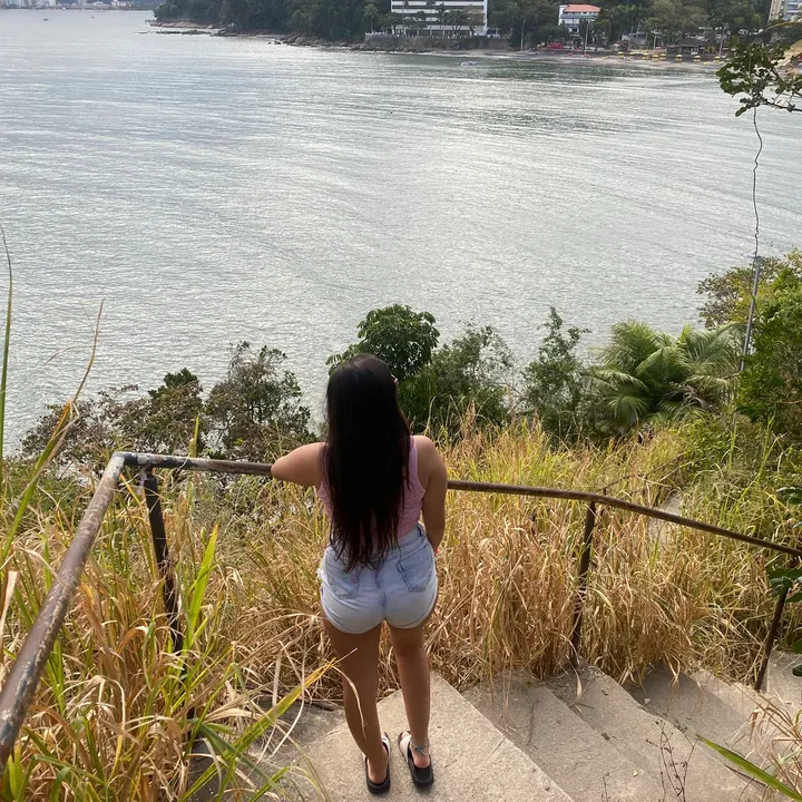 larazy._