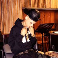 cris_mj13