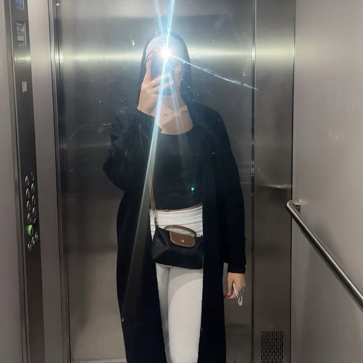 _sara__690