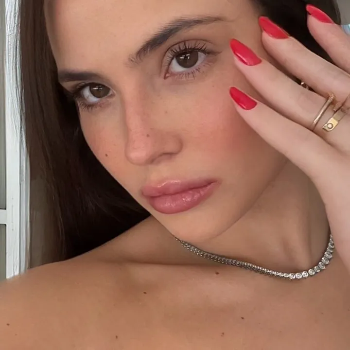 @maricarneirom