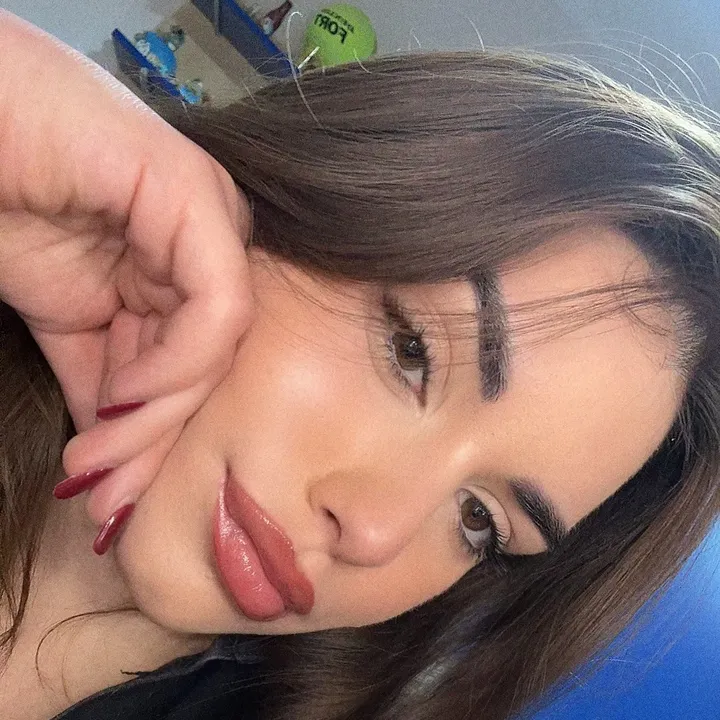 sara_vitrone