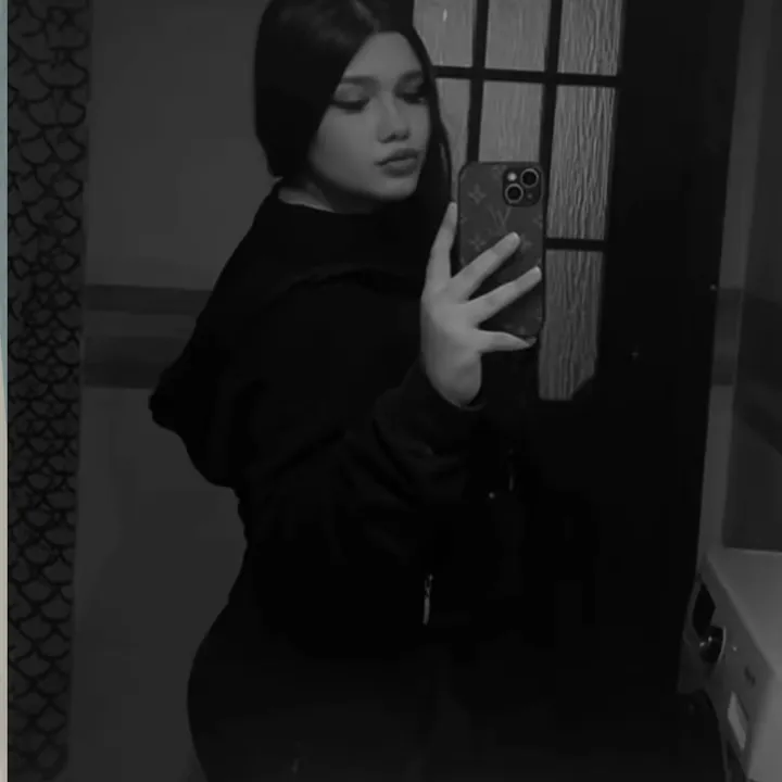 @mirunah__