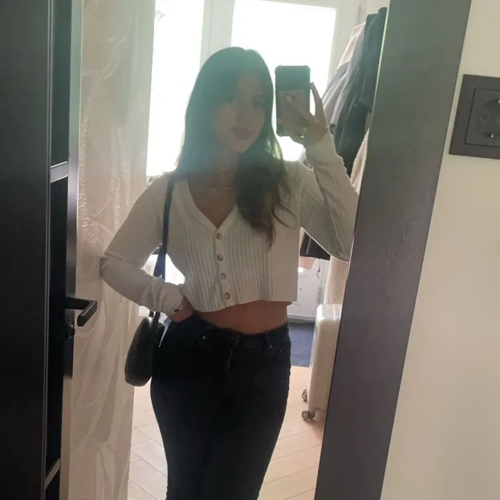 zoeisabella4