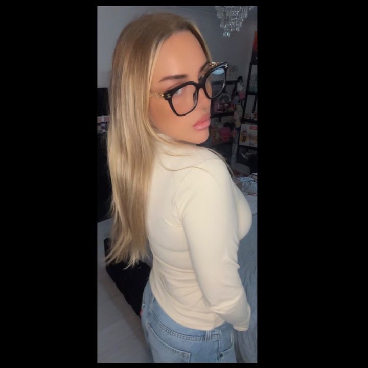@itskerrinx