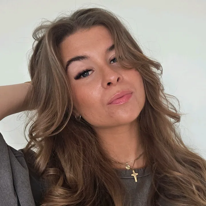corinabrx