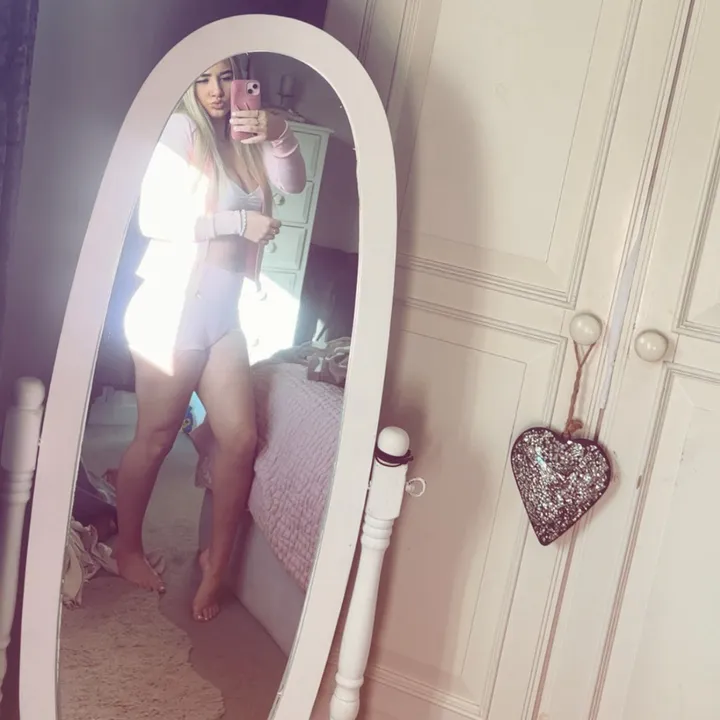 isla_rose223