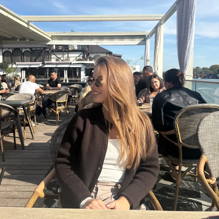 tesiiccnikolina