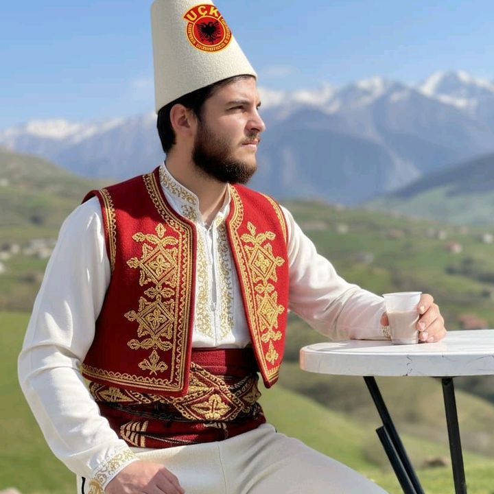 domenik_gj123