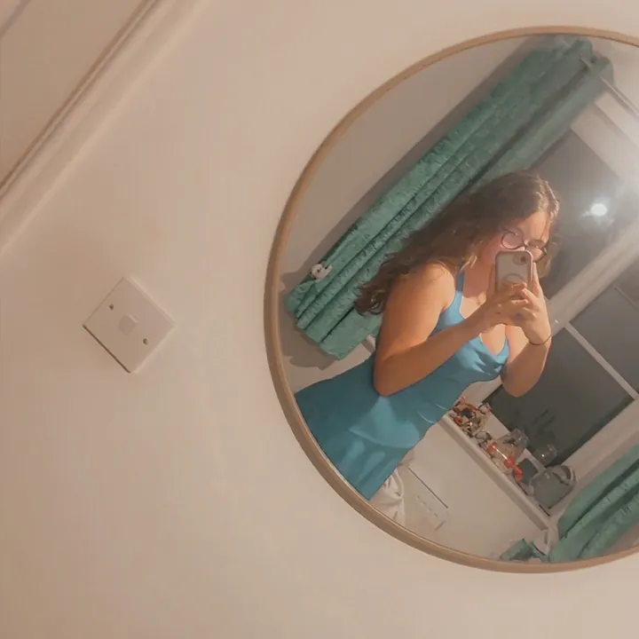 holly.connor3