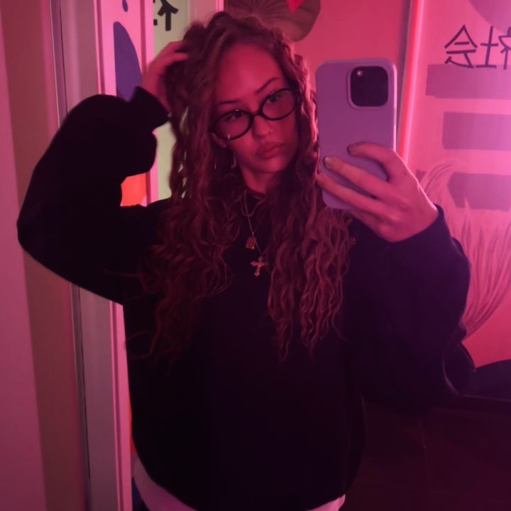 lizshukvch_