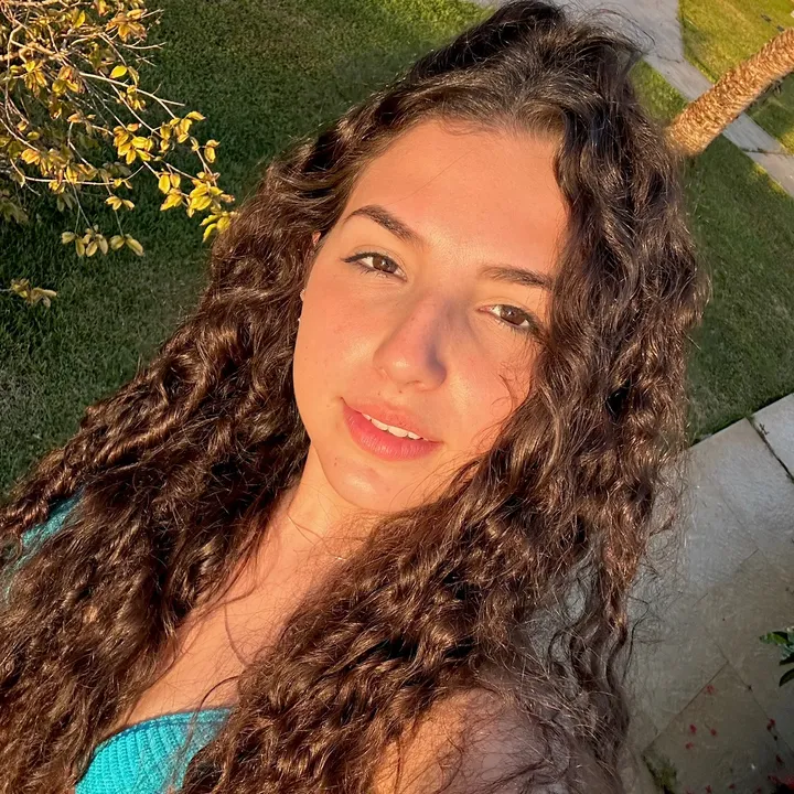 juliadouradoo