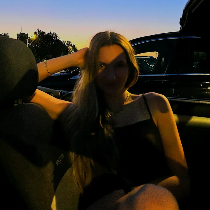 alexia_21__