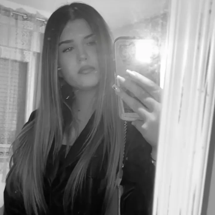 laraleonella