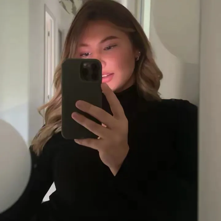 louise_bldt