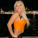 @glowsxkarina