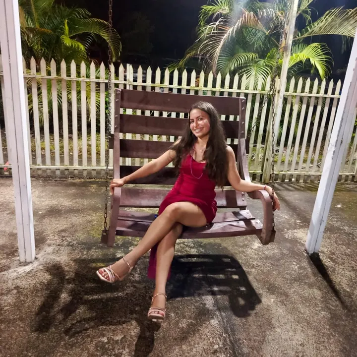 stefany_zuniga23