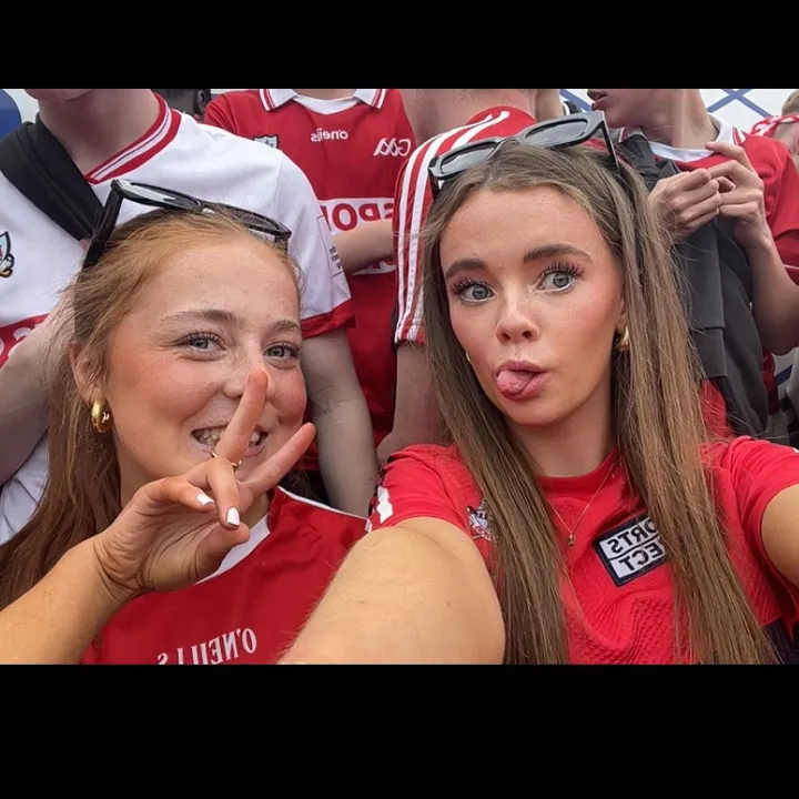 mollycostello.20