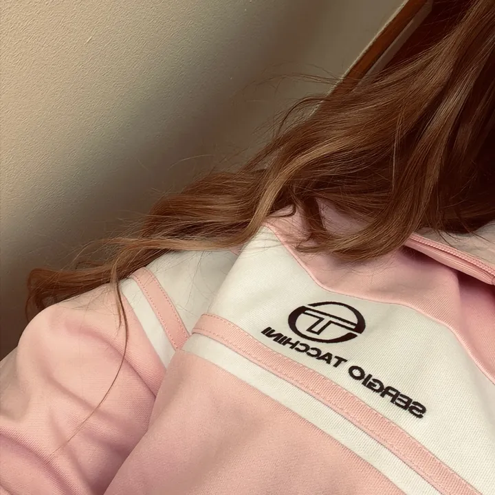 evieinthedirtyshirt