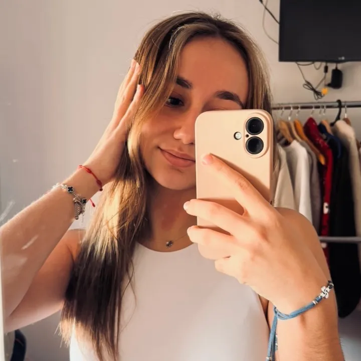 carlaestruch
