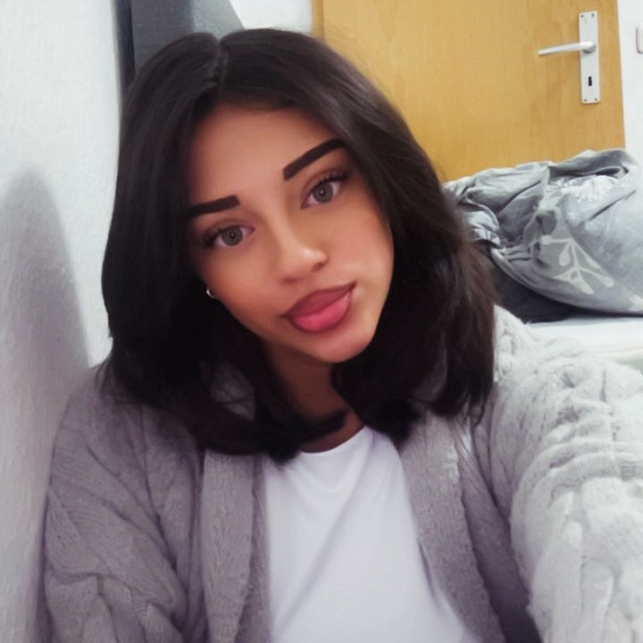 anonym_ahl637